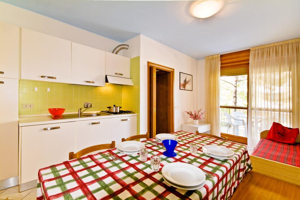 Residence Giuliana Bibione Værelse billede