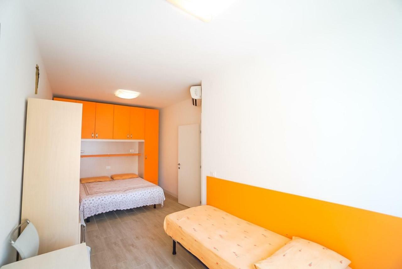 Residence Giuliana Bibione Eksteriør billede
